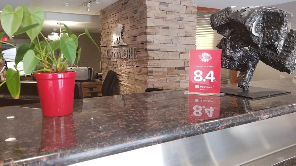 Canmore Inn & Suites Екстериор снимка