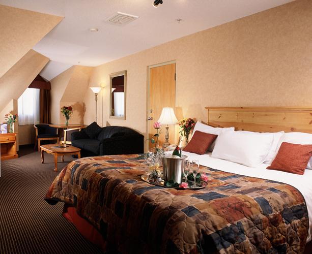 Canmore Inn & Suites Стая снимка